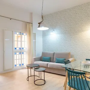 urbe10-plaza-de-la-merced-1-bedroom-apartment-2a.es-andalucia.com/